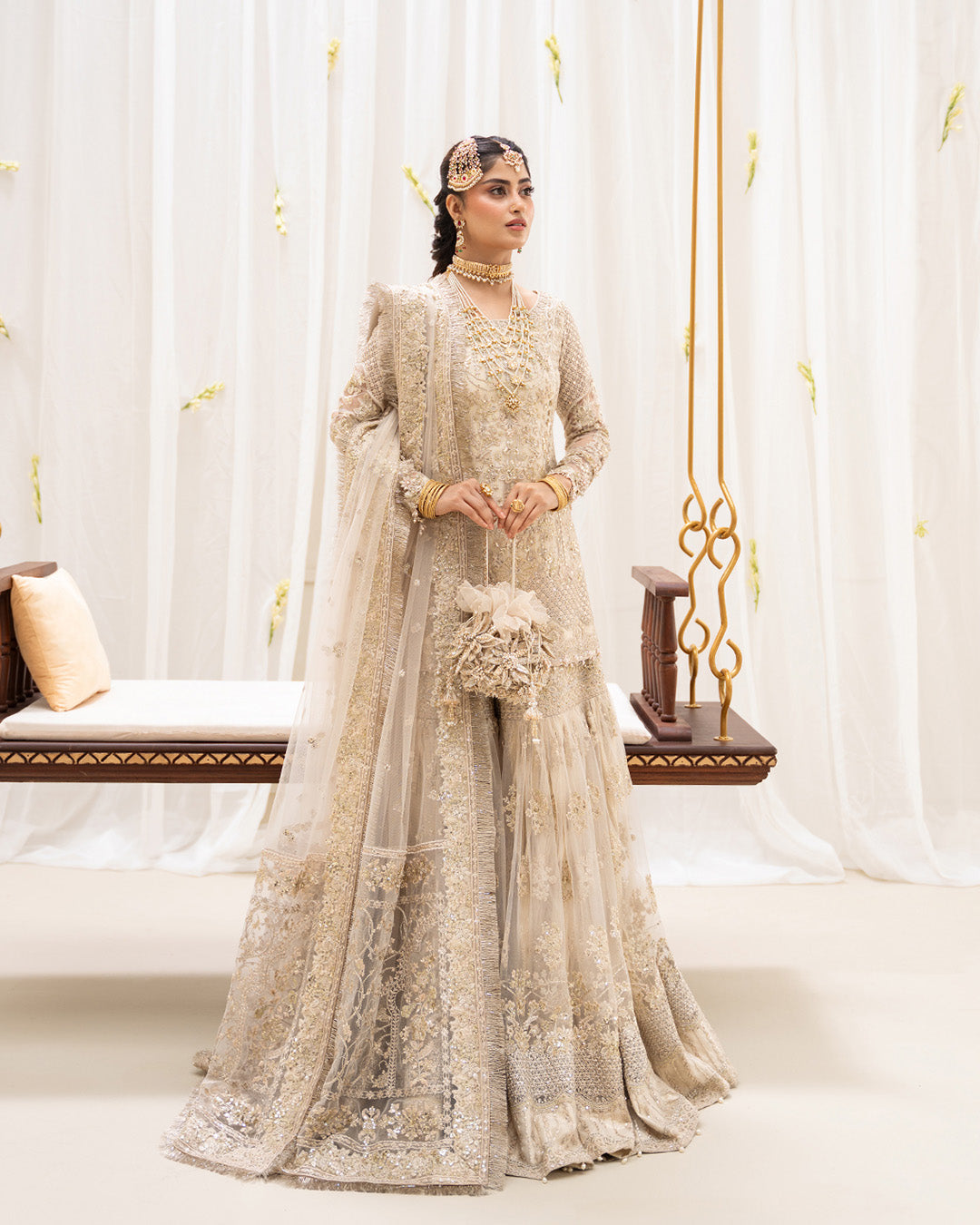 Faiza Saqlain Safak